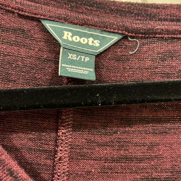 Women’s Roots sweaters - 2 - Picture 5 of 6